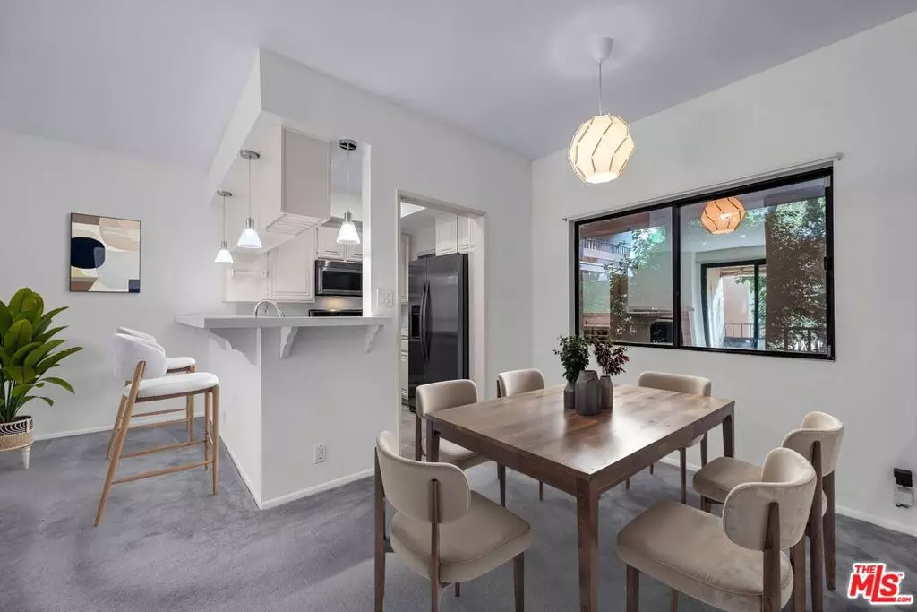 Playa Del Rey, CA 90293,8675 Falmouth AVE #223