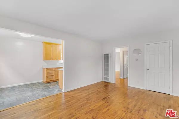 12021 Louise AVE #3, Los Angeles, CA 90066