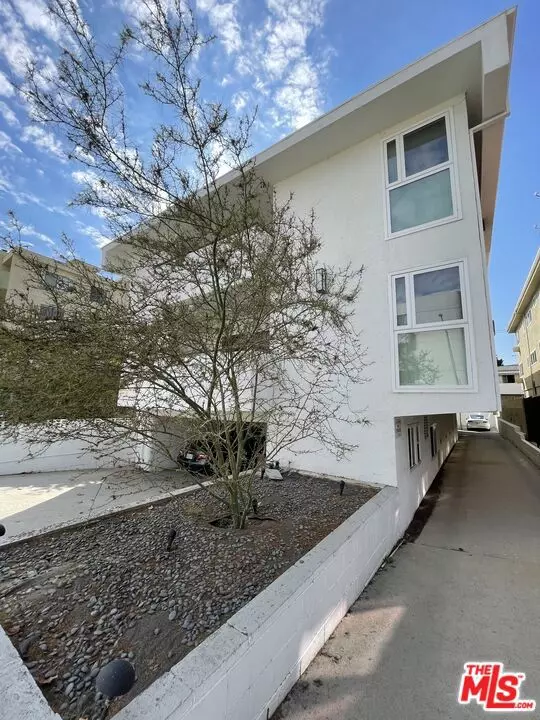 1051 S Sherbourne DR #6, Los Angeles, CA 90035