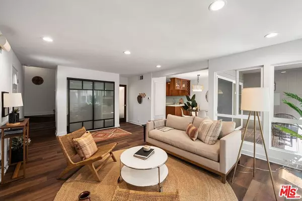 2508 Arizona AVE #3, Santa Monica, CA 90404