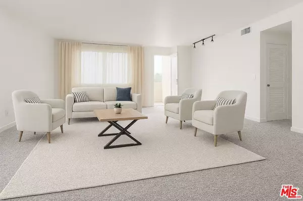 13941 Sherman WAY #305, Van Nuys, CA 91405