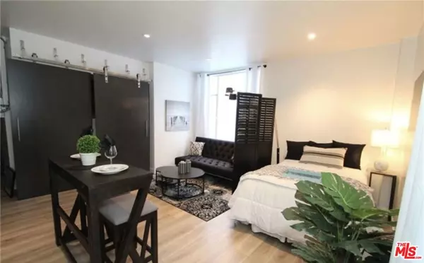 Long Beach, CA 90802,140 Linden AVE #343