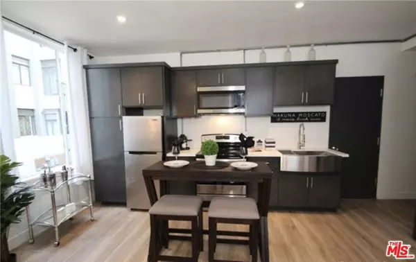 Long Beach, CA 90802,140 Linden AVE #343