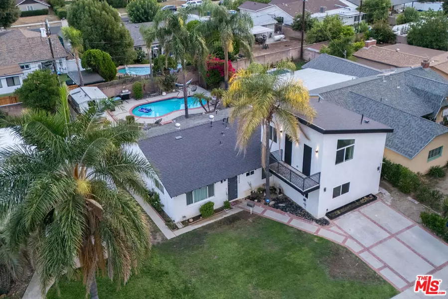 23320 Bassett ST, West Hills, CA 91307