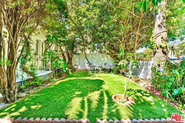 Santa Monica, CA 90405,3110 Highland AVE