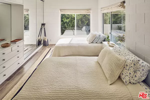 Malibu, CA 90265,6734 Zumirez DR