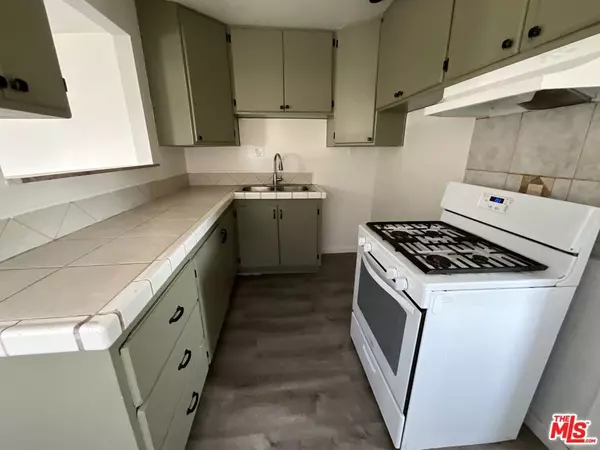 Colton, CA 92324,1324 N Mount Vernon AVE