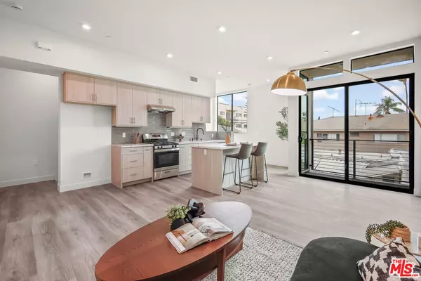 1202 N Orange, West Hollywood, CA 90038