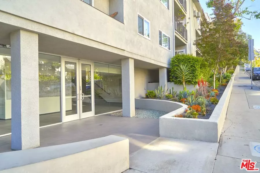 9005 Cynthia ST #412, West Hollywood, CA 90069