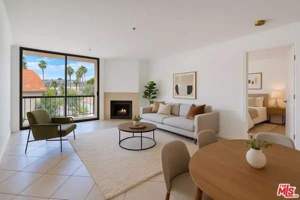 7320 Hawthorn AVE #207, Los Angeles, CA 90046