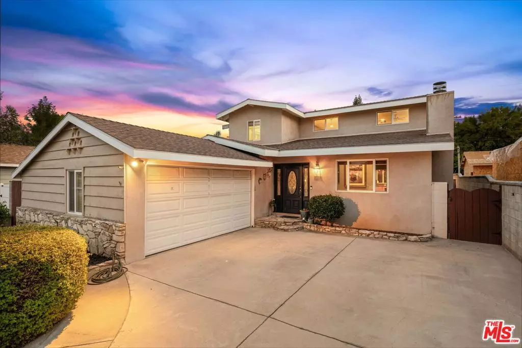 Woodland Hills, CA 91367,22642 Berdon ST