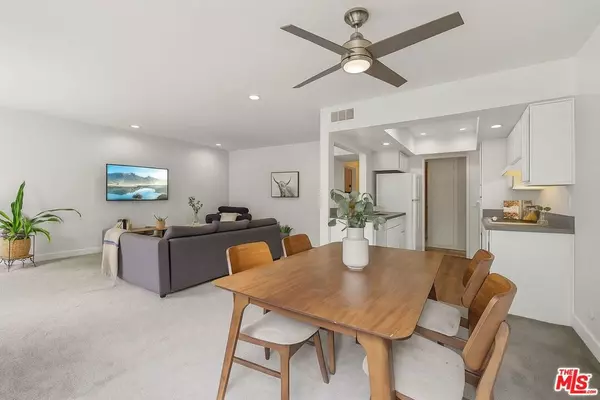 5870 Green Valley CIR #327, Culver City, CA 90230