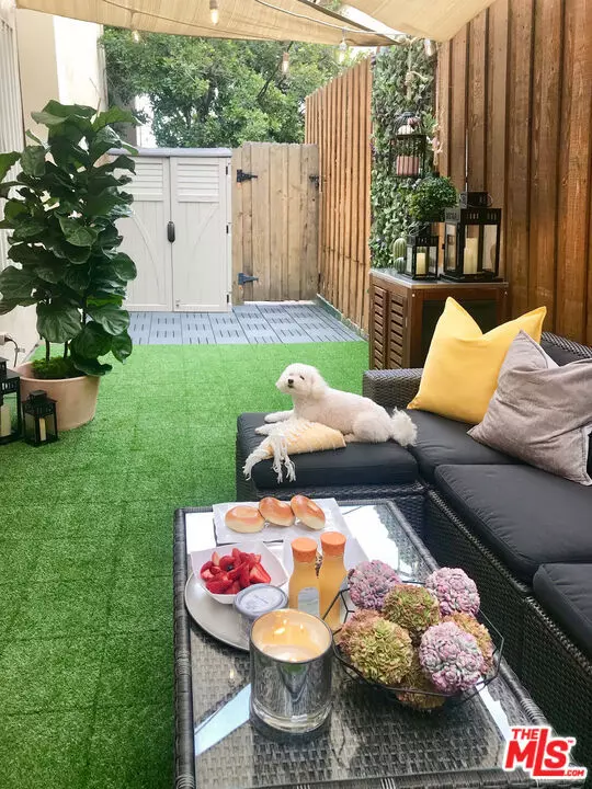 1221 N Kings RD #104, West Hollywood, CA 90069