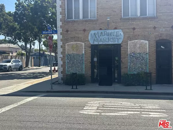 Santa Monica, CA 90405,701 Navy ST