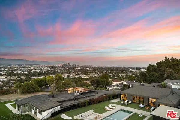 Los Angeles, CA 90008,5255 Veronica ST