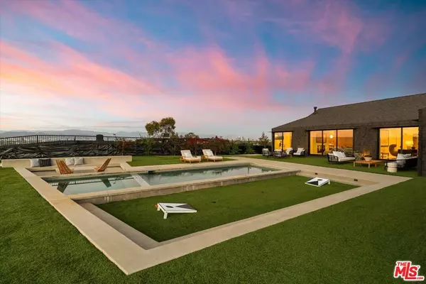 Los Angeles, CA 90008,5255 Veronica ST