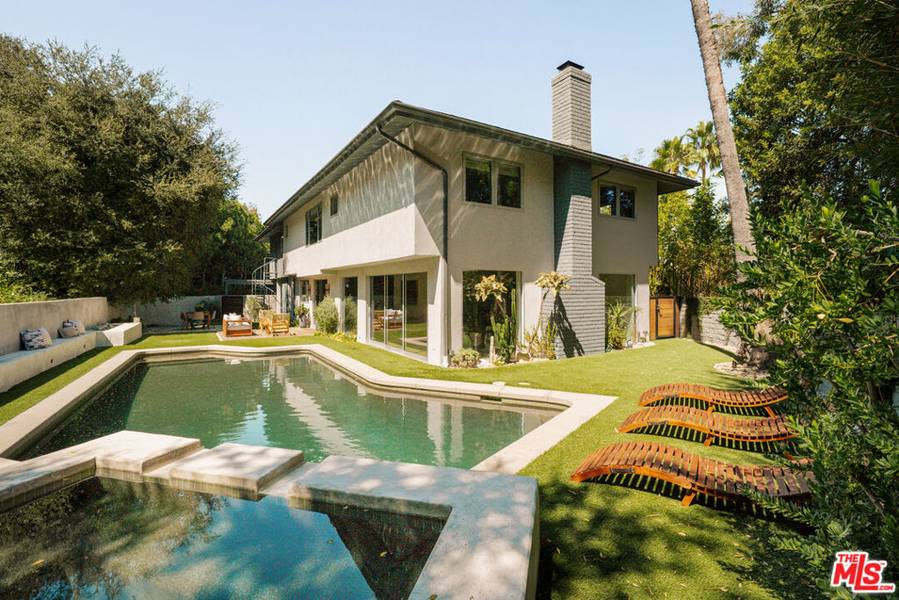 7712 Chandelle PL, Los Angeles, CA 90046