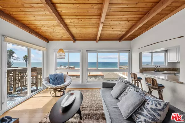 120 7th ST, Manhattan Beach, CA 90266