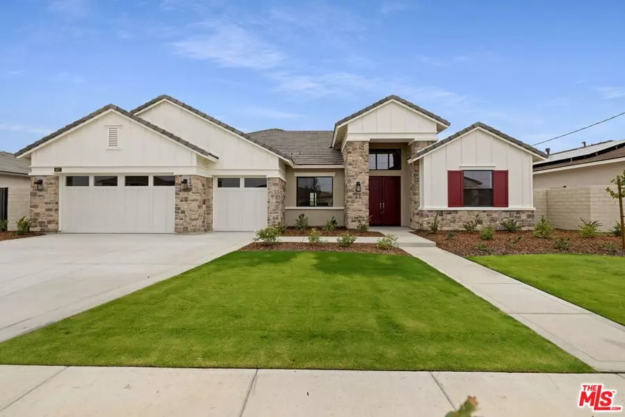 3617 Pathway CT, Bakersfield, CA 93311