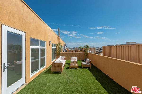 4050 Glencoe AVE #414, Marina Del Rey, CA 90292