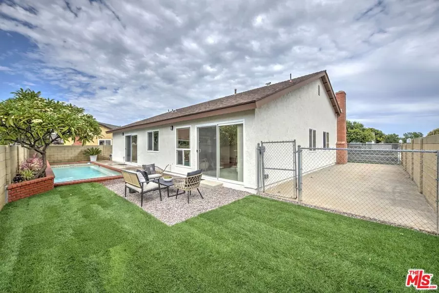 1701 Shaw CIR, Placentia, CA 92870