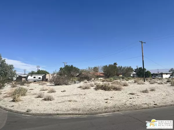 Palm Springs, CA 92262,0 La Vida DR