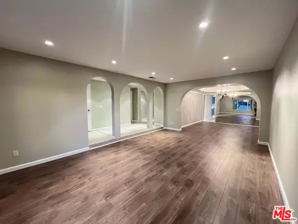 Granada Hills, CA 91344,16650 Rinaldi ST
