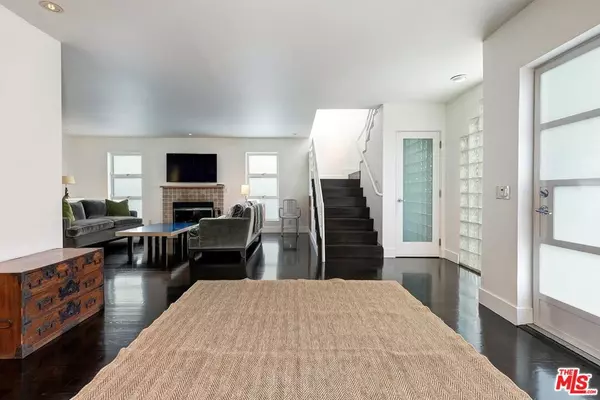 Venice, CA 90291,2329 Wilson AVE