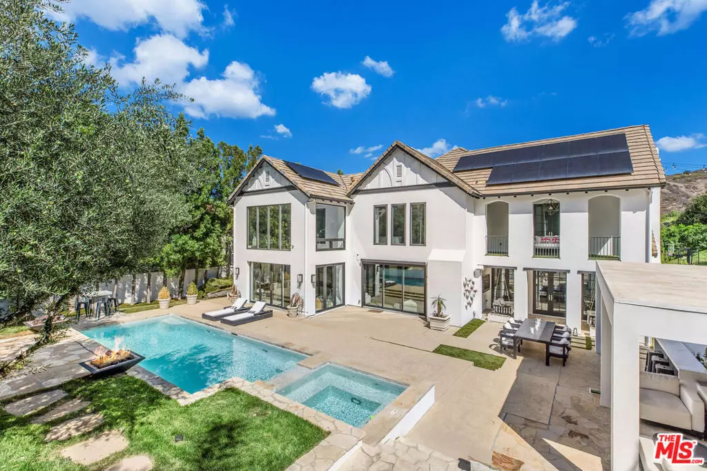 Calabasas, CA 91302,3801 Prado Del Trigo