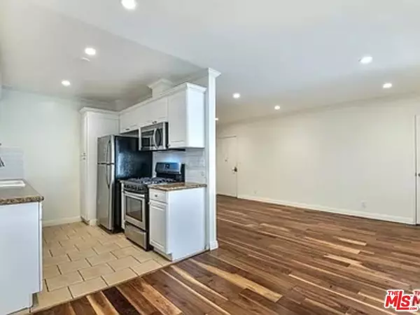1112 N Olive DR #6, West Hollywood, CA 90069
