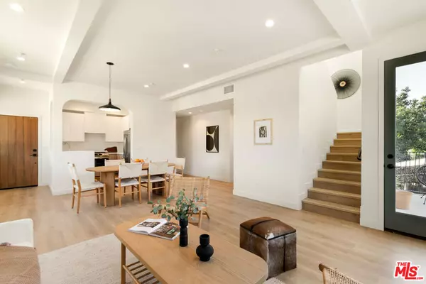 2847 1/2 Marsh ST, Los Angeles, CA 90039