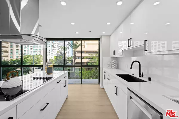Los Angeles, CA 90024,10750 Wilshire BLVD #203