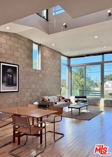 717 N Highland AVE #27, Los Angeles, CA 90038