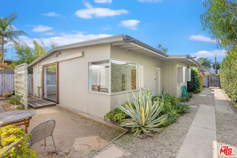 1819 Euclid ST, Santa Monica, CA 90404