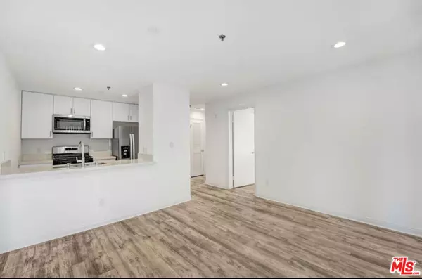 Santa Monica, CA 90404,2301 Santa Monica BLVD #202
