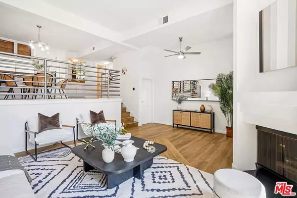 Marina Del Rey, CA 90292,4310 Glencoe AVE #4