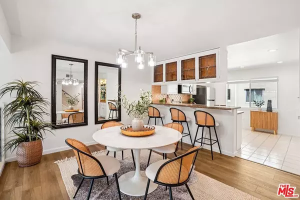 Marina Del Rey, CA 90292,4310 Glencoe AVE #4