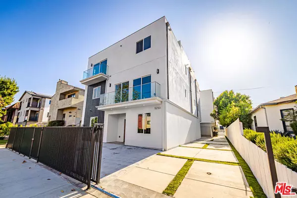 Valley Village, CA 91607,5251 Agnes AVE