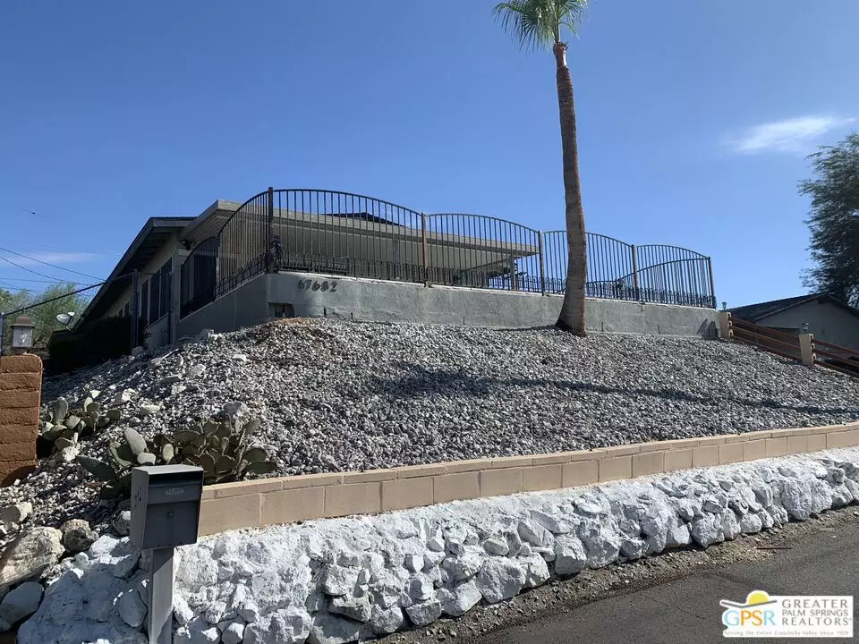 Desert Hot Springs, CA 92240,67682 Tunitas RD
