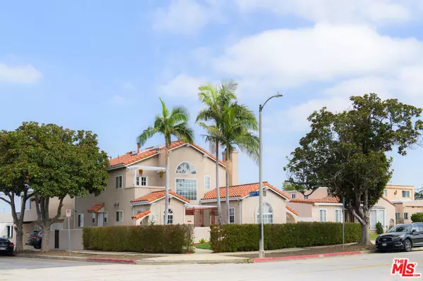 Los Angeles, CA 90047,1659 W 83rd ST