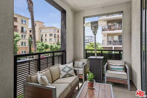 Playa Vista, CA 90094,12534 W FIELDING CIR #2