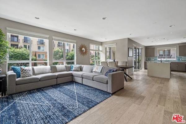 12534 W FIELDING CIR #2, Playa Vista, CA 90094