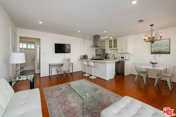Santa Monica, CA 90404,1934 18th ST #6