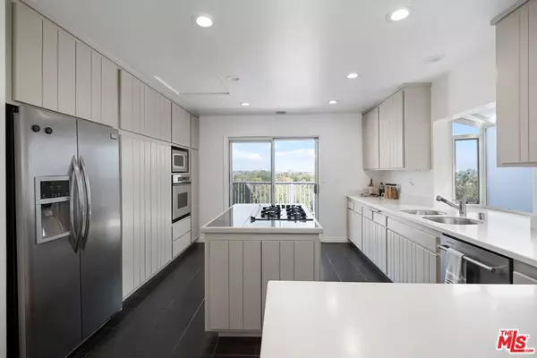 Studio City, CA 91604,11543 Sunshine TER