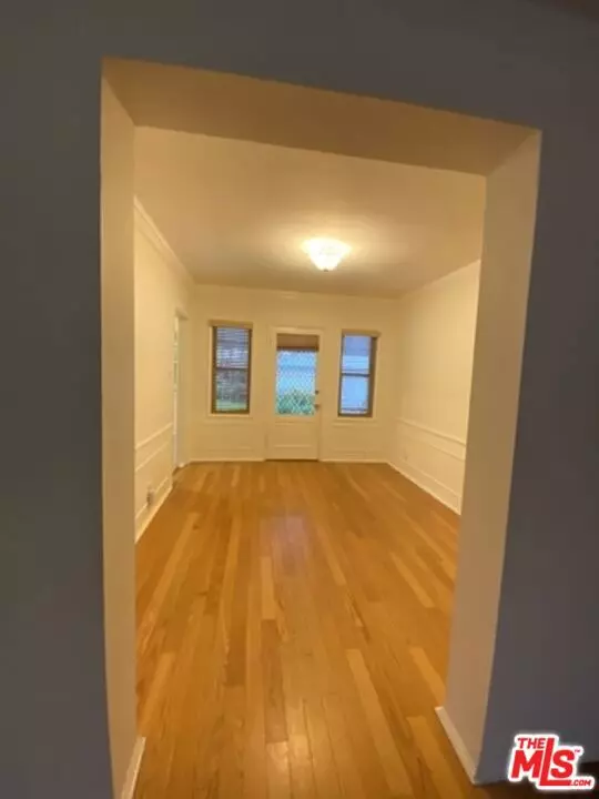 West Hollywood, CA 90046,1112 Greenacre AVE