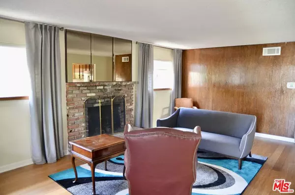 Inglewood, CA 90305,3436 W 79th ST