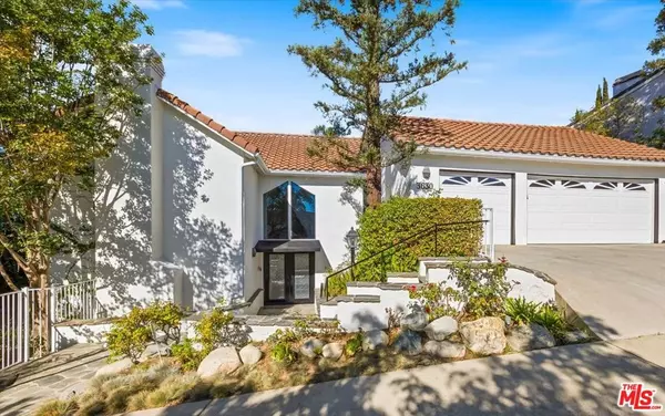 Studio City, CA 91604,3630 Roberts View PL