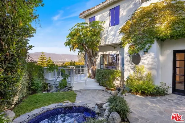 Studio City, CA 91604,3630 Roberts View PL