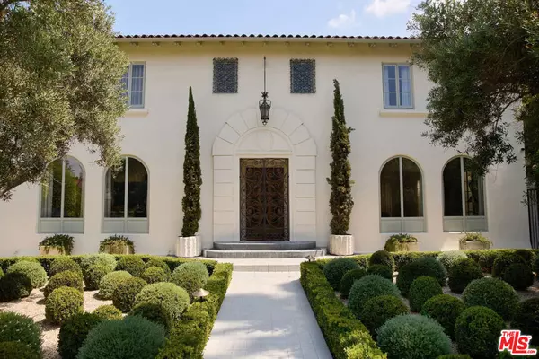 172 S McCadden PL, Los Angeles, CA 90004