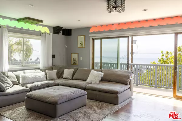 San Pedro, CA 90731,1230 Silvius AVE